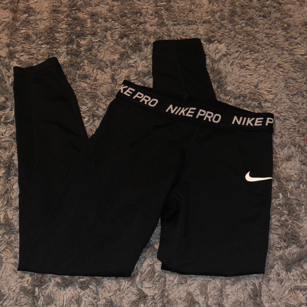Nike pro leggings